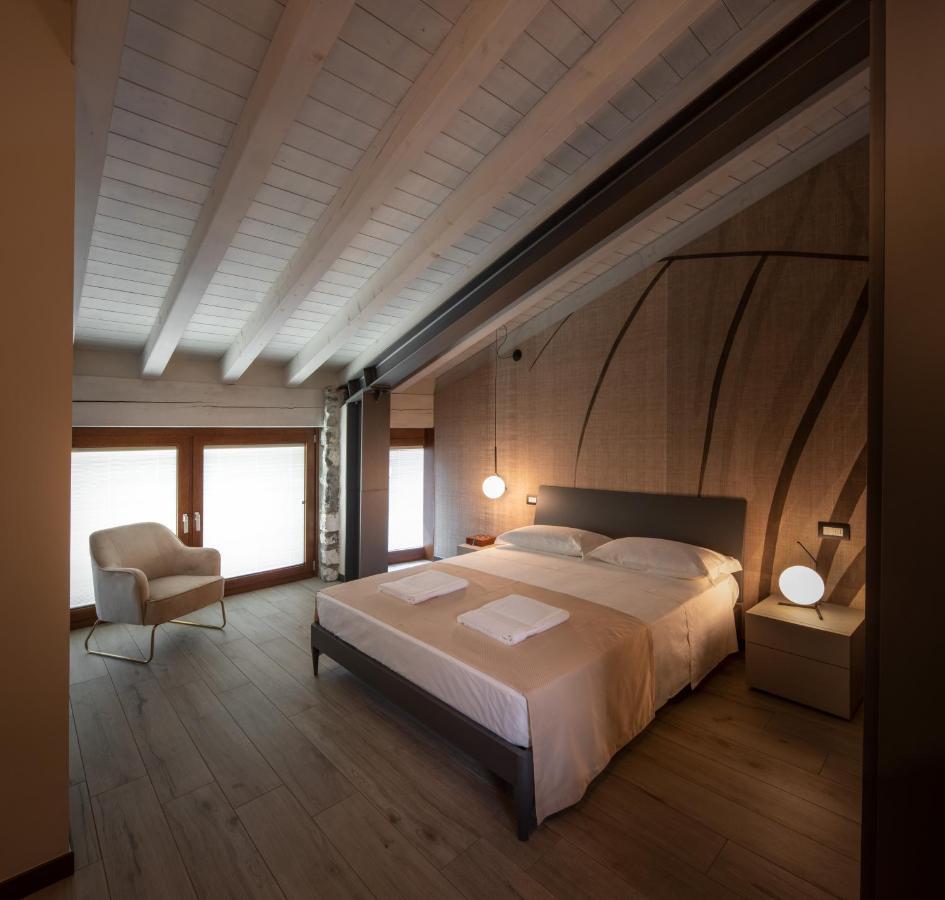 Monte Isola - Decio Rooms ภายนอก รูปภาพ