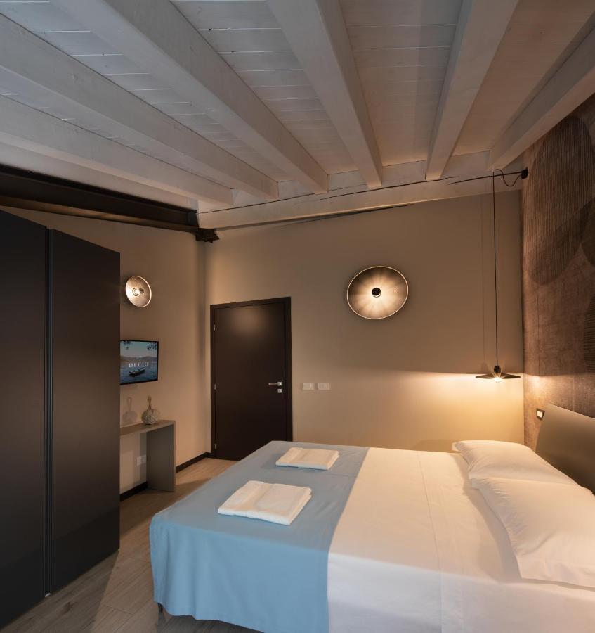 Monte Isola - Decio Rooms ภายนอก รูปภาพ