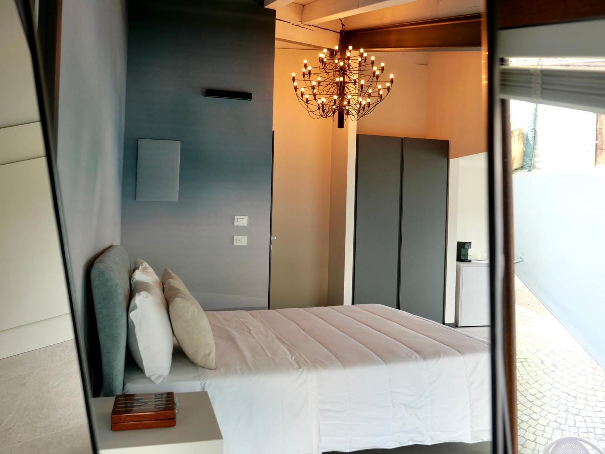 Monte Isola - Decio Rooms ภายนอก รูปภาพ