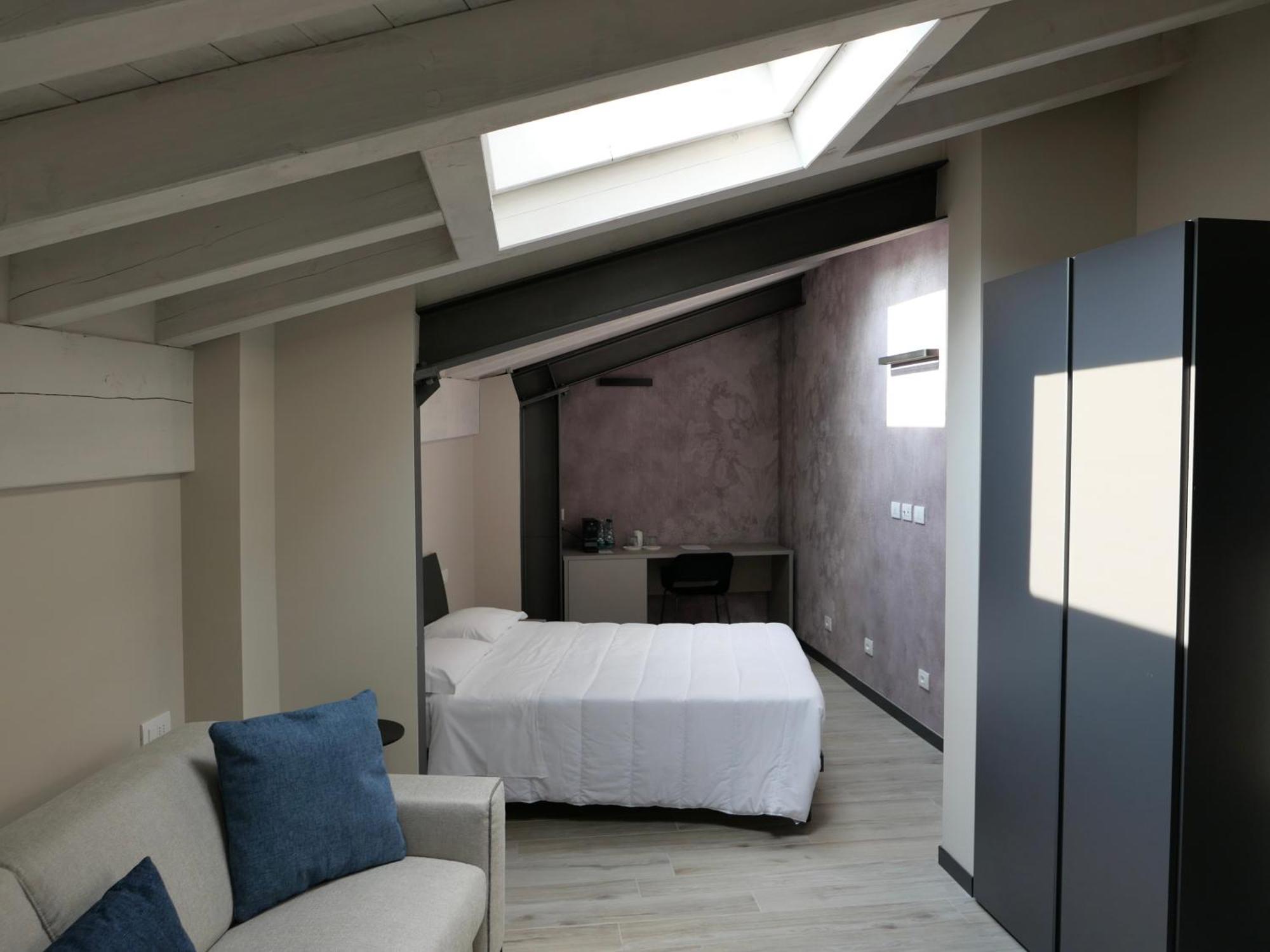 Monte Isola - Decio Rooms ภายนอก รูปภาพ