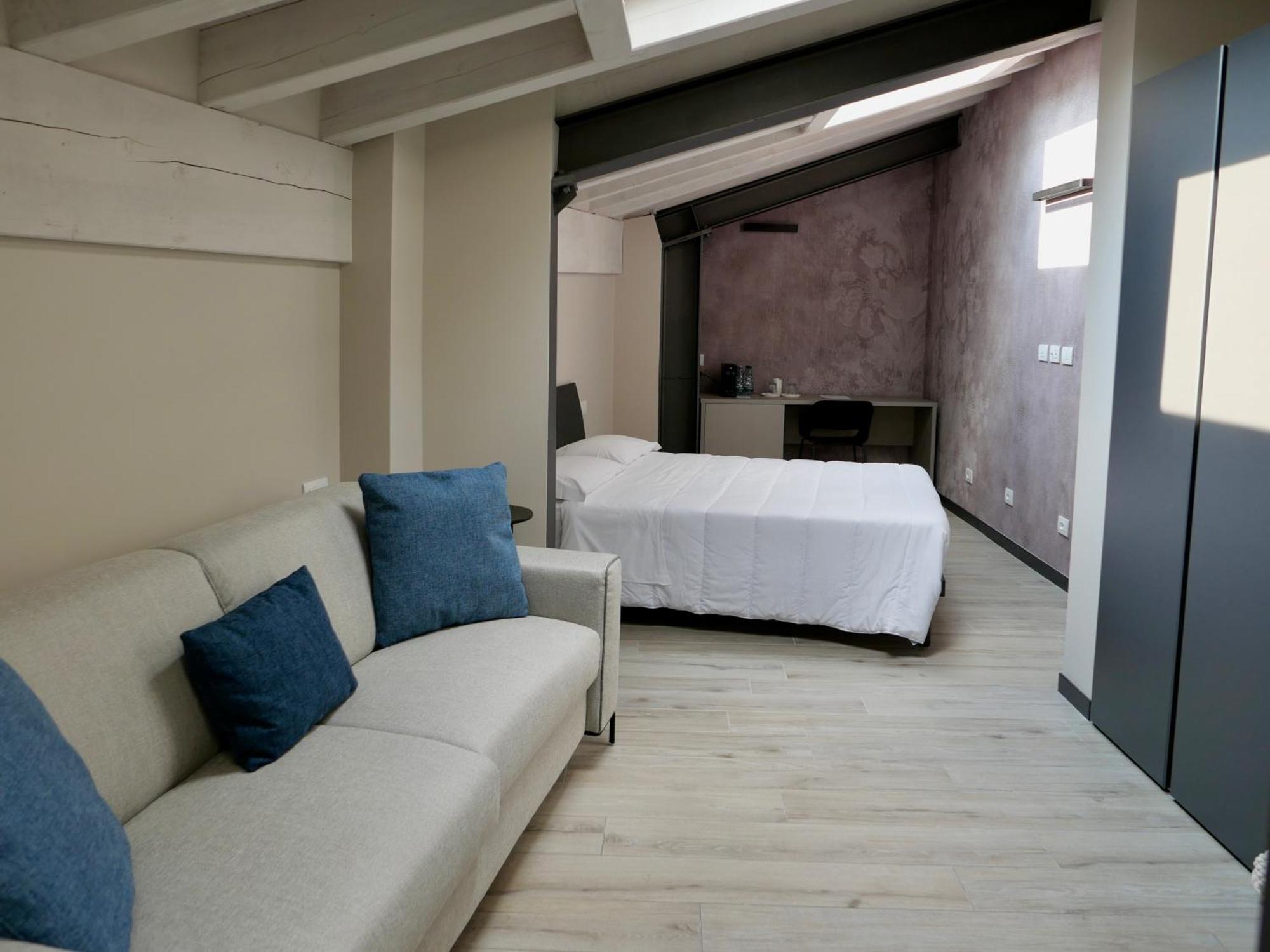 Monte Isola - Decio Rooms ภายนอก รูปภาพ