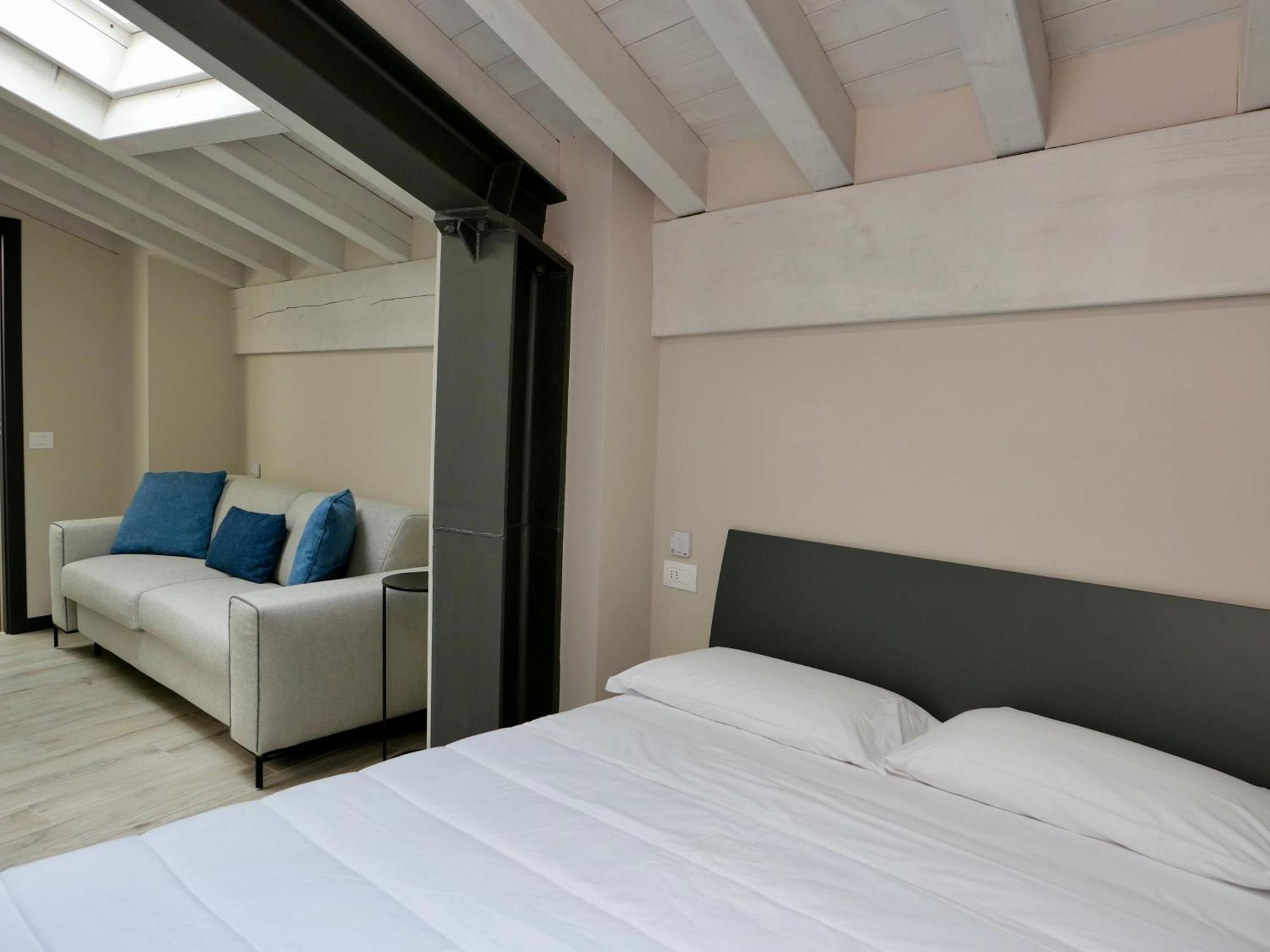 Monte Isola - Decio Rooms ภายนอก รูปภาพ