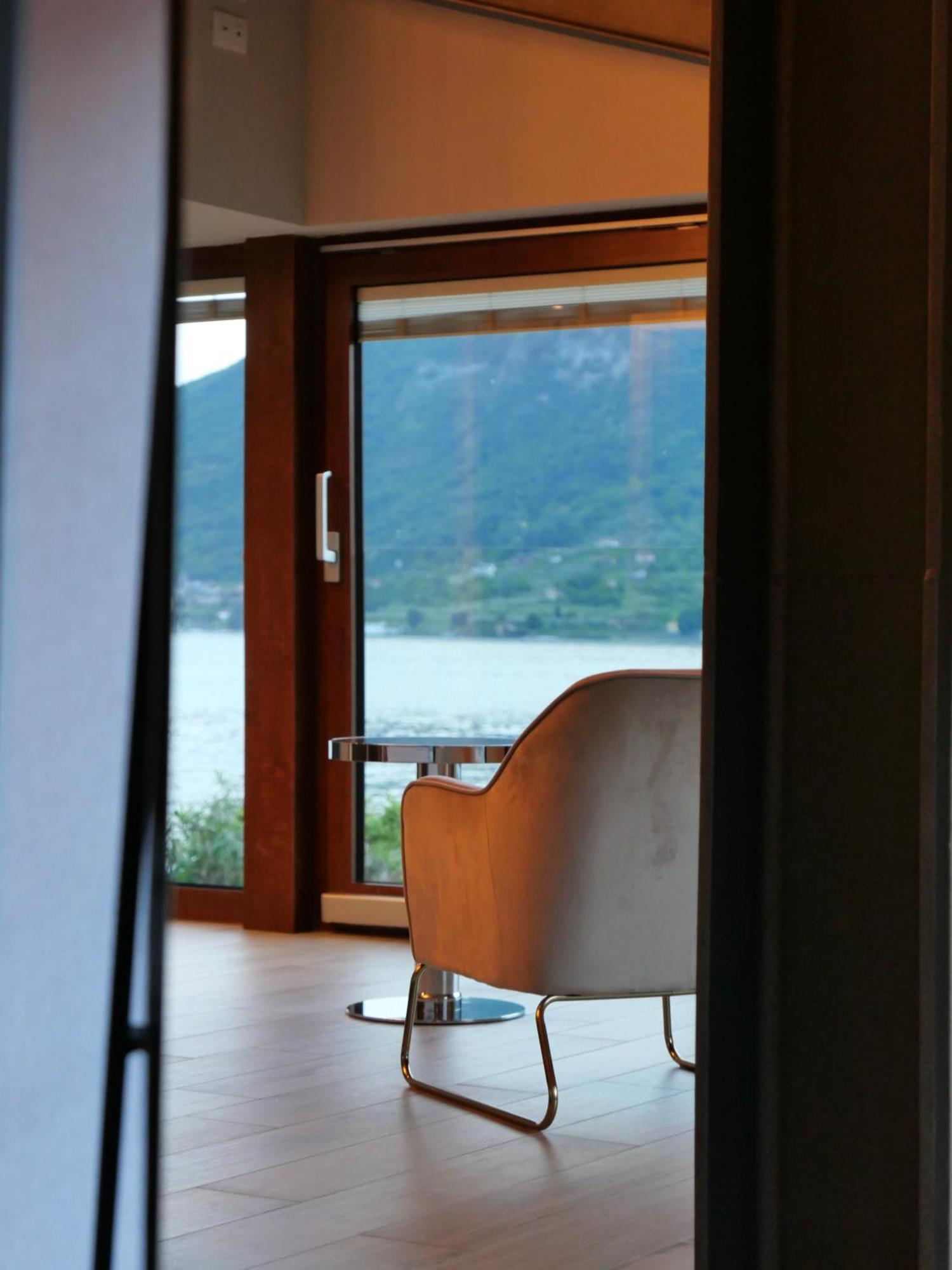Monte Isola - Decio Rooms ภายนอก รูปภาพ